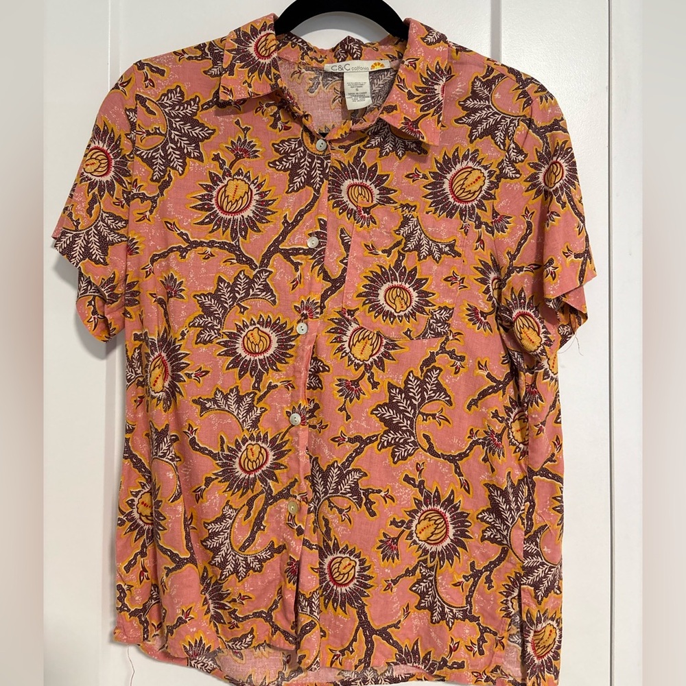 C&C California Linen Rayon Floral Button Short Sleeve Down Shirt Size Small‎